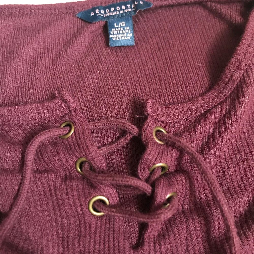 Spaghetti strap/crop top - Picture 2 of 2